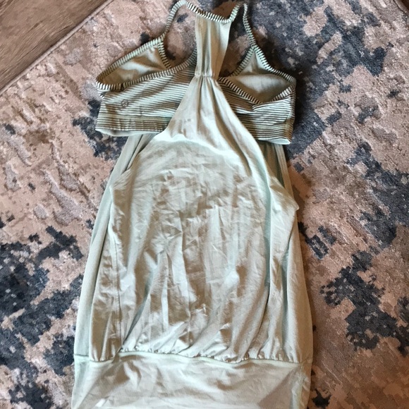 Lululemon Mint Green Workout Tank - Picture 4 of 5